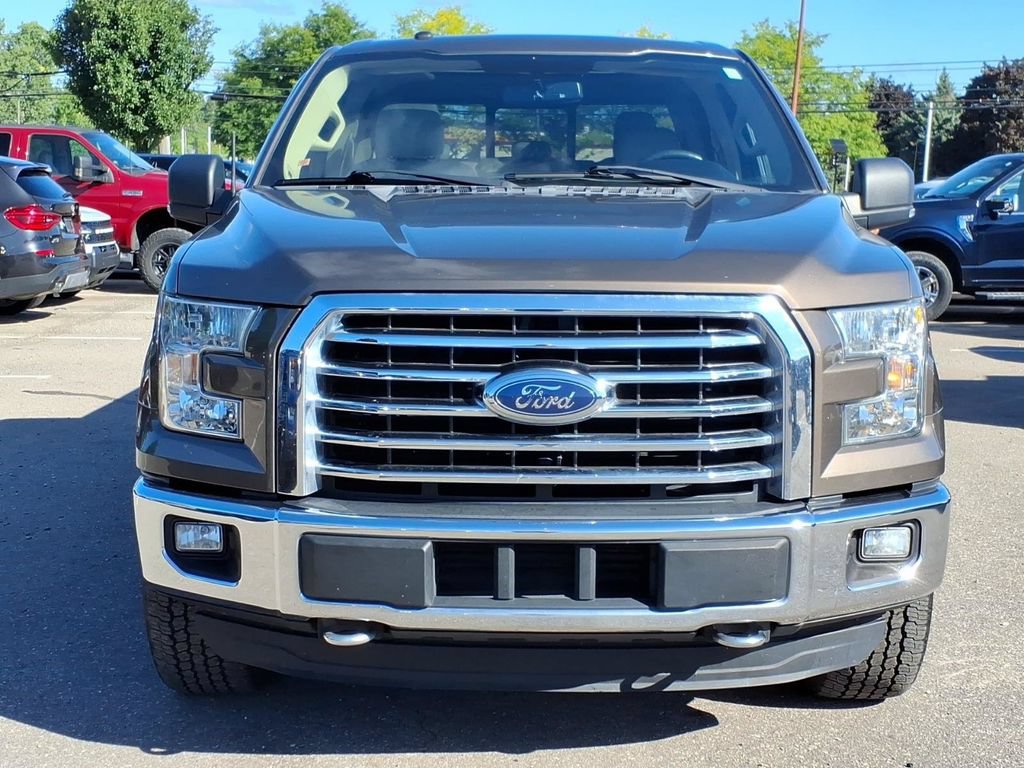 Used 2016 Ford F150 XLT w/ Equipment Group 302A Luxury AWD/4WD image 8
