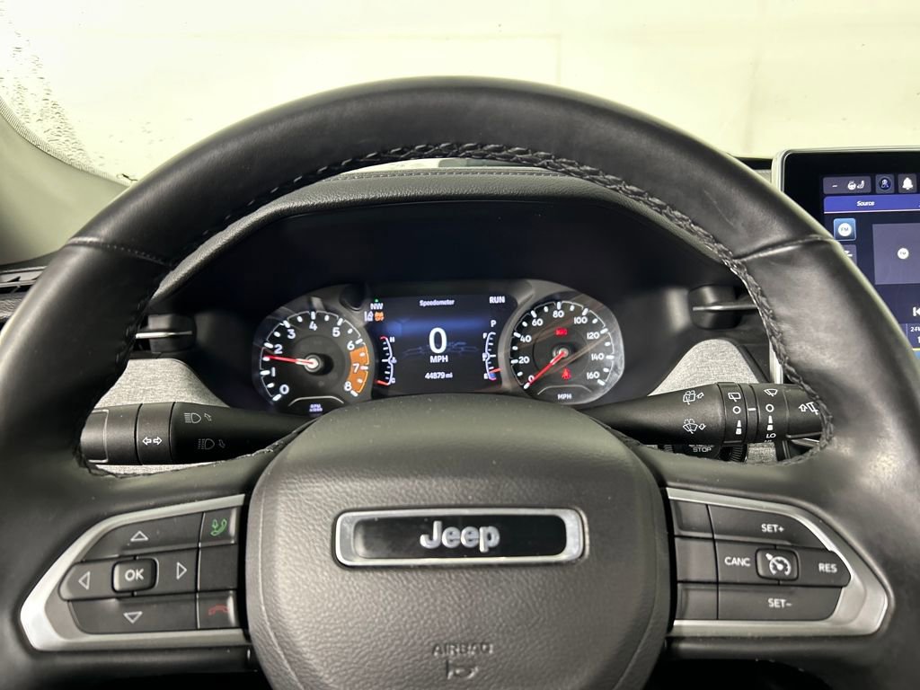 Used 2022 Jeep Compass Latitude image 13