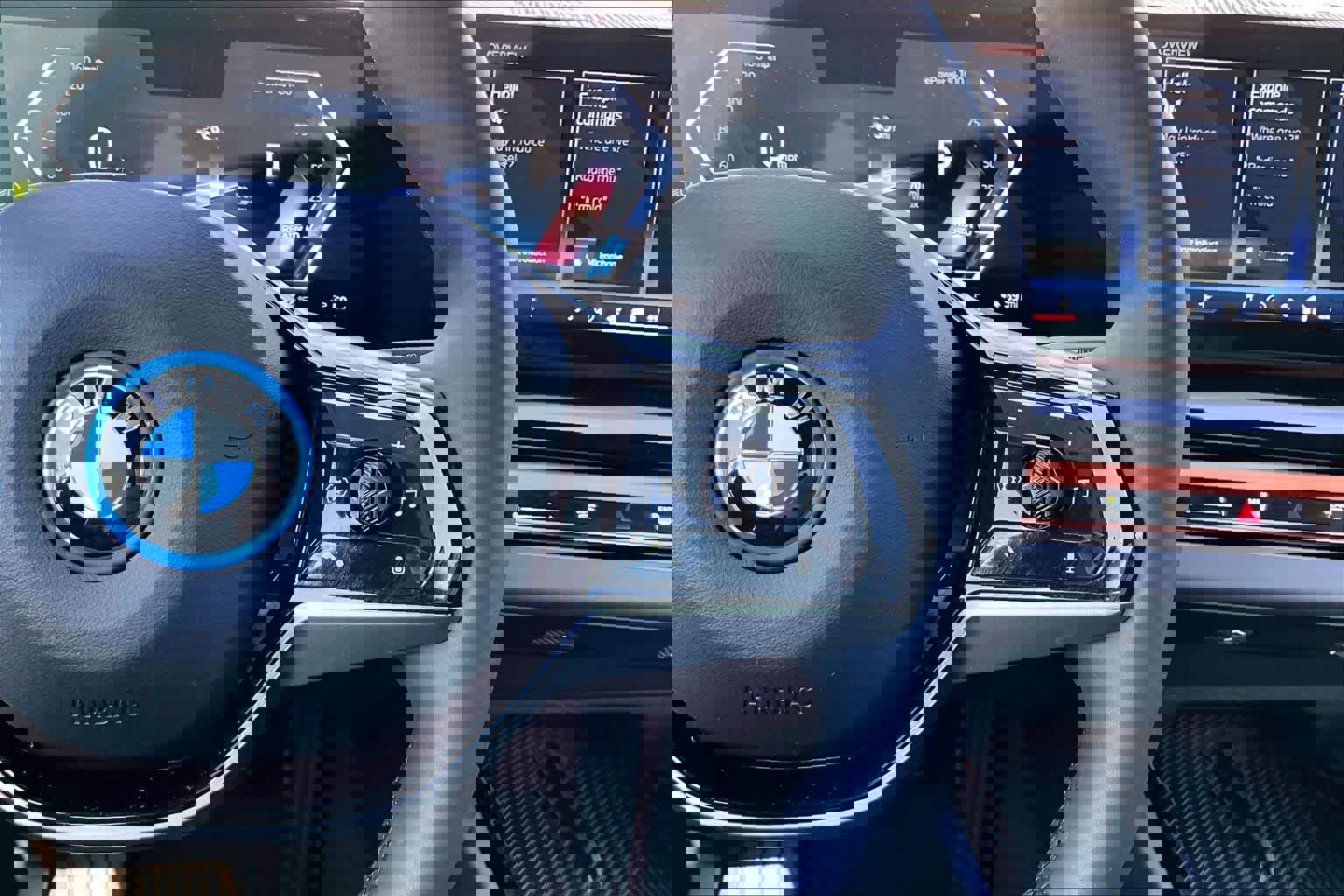 Certified 2024 BMW i5 eDrive40i w/ Premium Package image 26