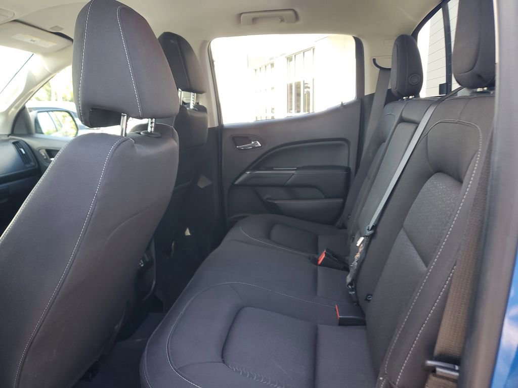 Used 2020 GMC Canyon SLE w/ Driver Alert Package AWD/4WD image 14