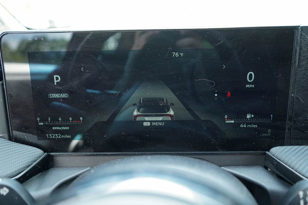 Used 2025 Nissan Kicks SR w/ SR Premium Package image 6