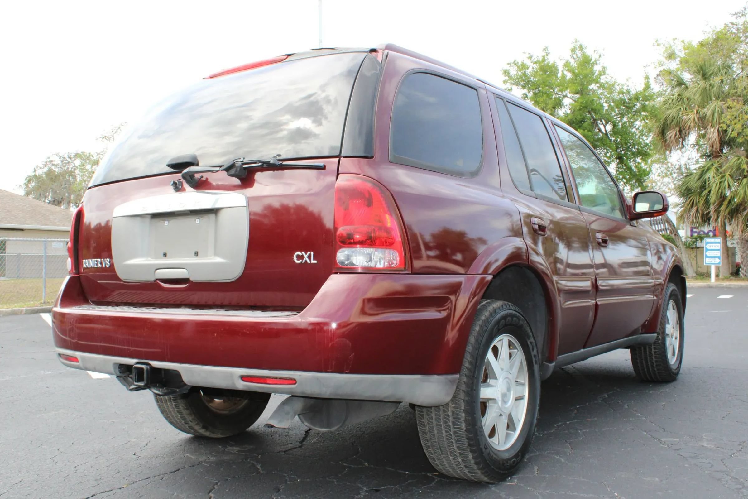 Used 2004 Buick Rainier CXL RWD image 14