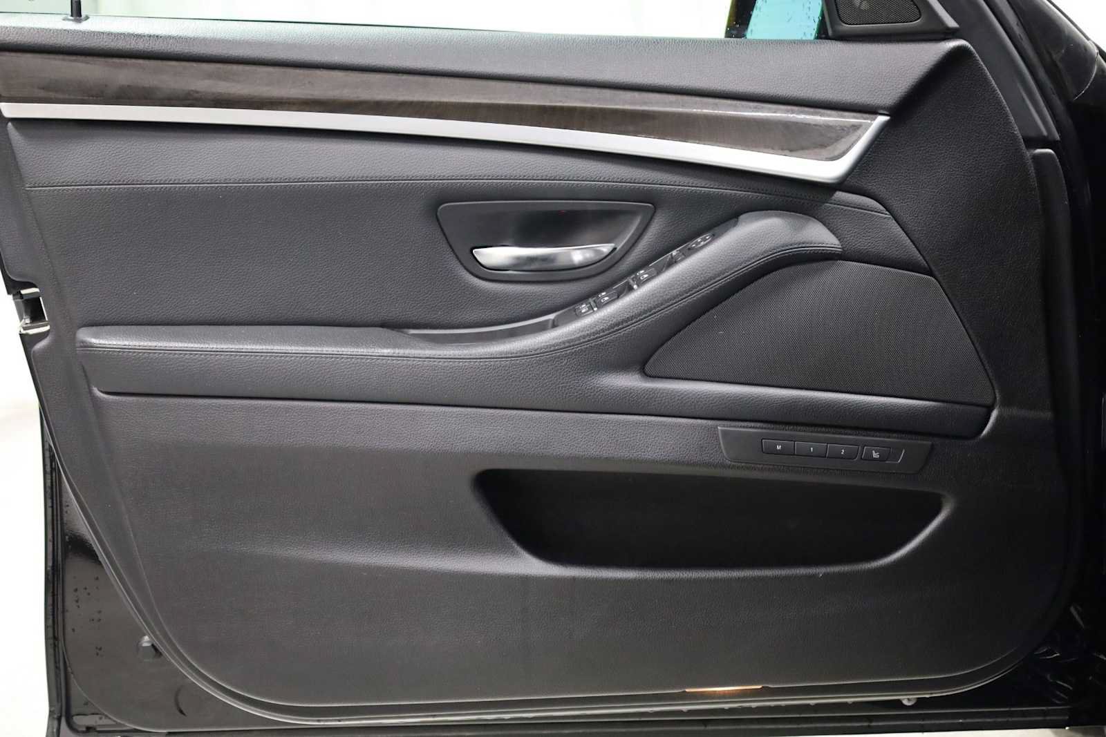 Used 2011 BMW 535i Sedan RWD image 16