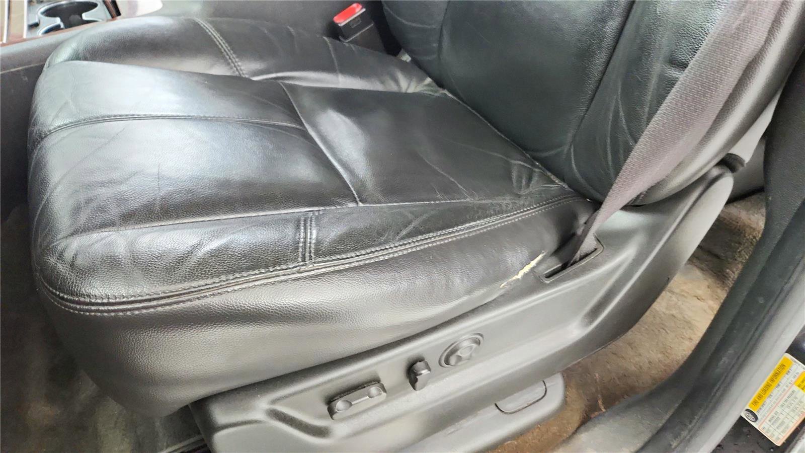 Used 2008 Chevrolet Tahoe LTZ w/ LTZ Preferred Equipment Group image 10