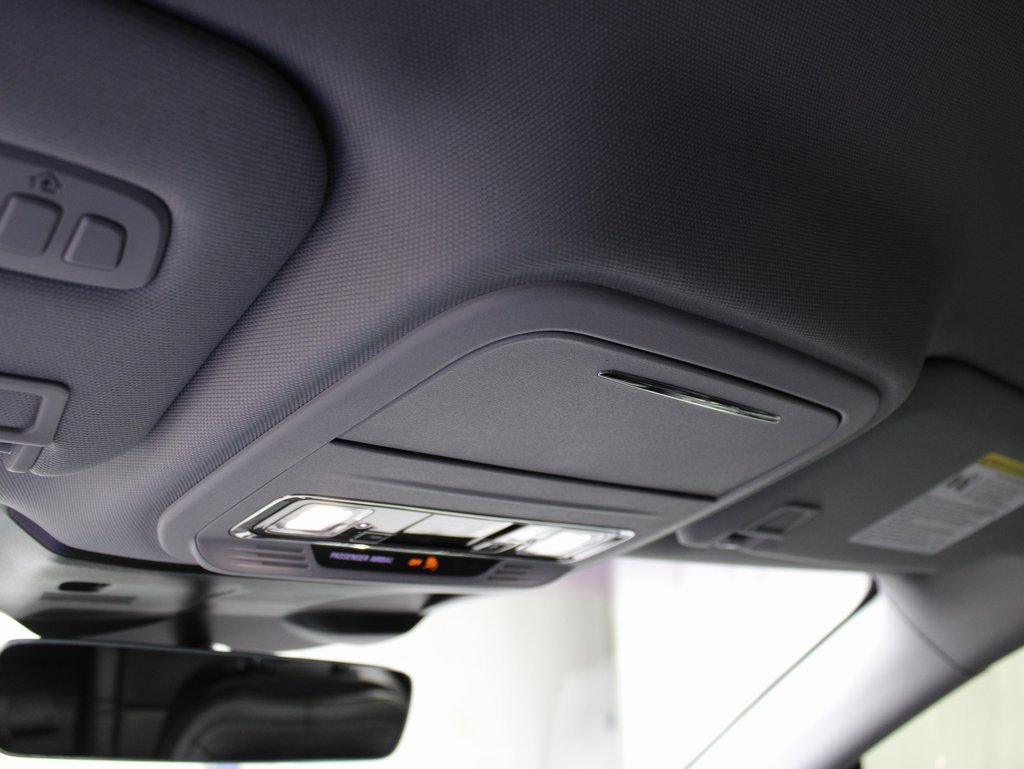 Used 2022 Lincoln Corsair Reserve w/ Elements Package image 22