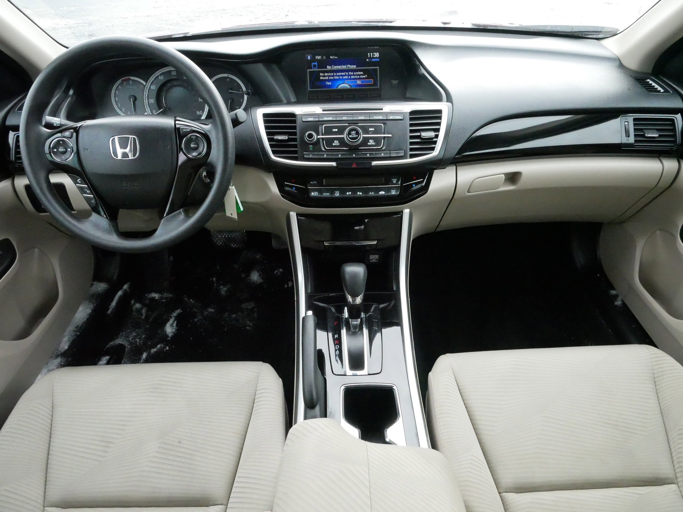 Used 2017 Honda Accord LX image 10