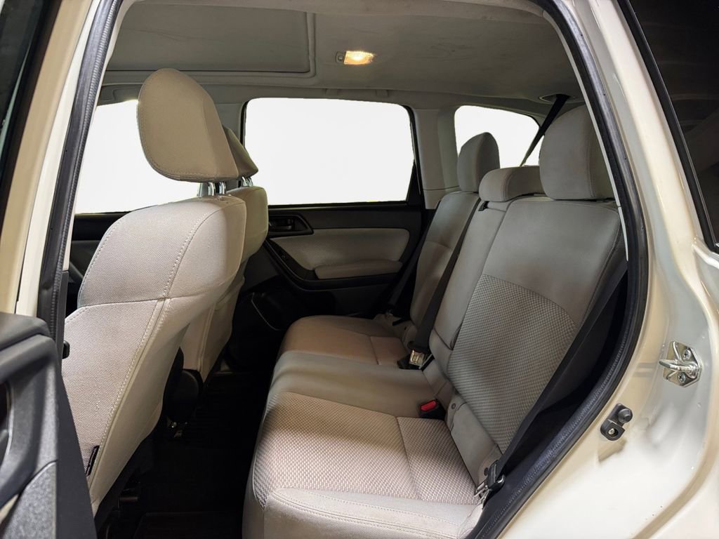 Used 2018 Subaru Forester 2.5i Premium w/ All-Weather Package image 24