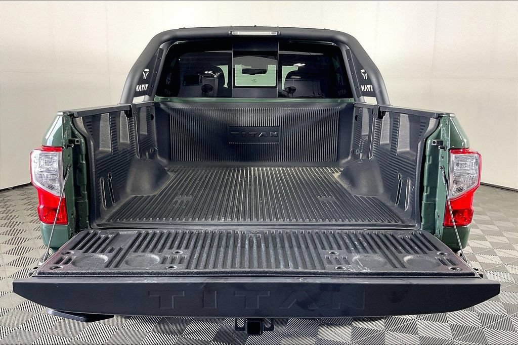 Used 2024 Nissan Titan SV w/ SV Bronze Edition Package RWD image 38