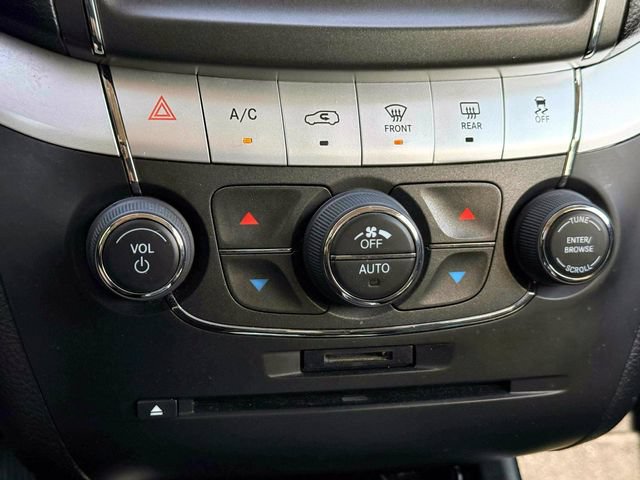 Used 2015 Dodge Journey R/T w/ Flexible Seating Group FWD image 30