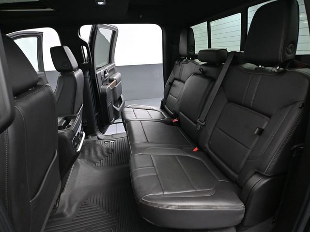 Used 2022 Chevrolet Silverado 2500 High Country w/ Z71 Off-Road Package image 44