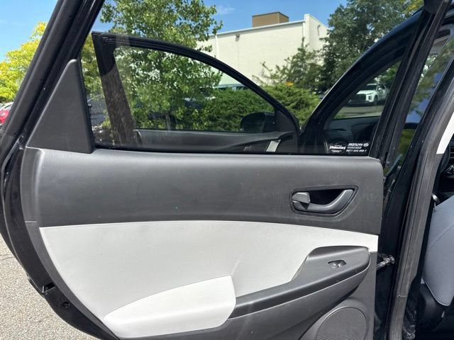 Used 2023 Hyundai Kona SEL AWD/4WD image 30