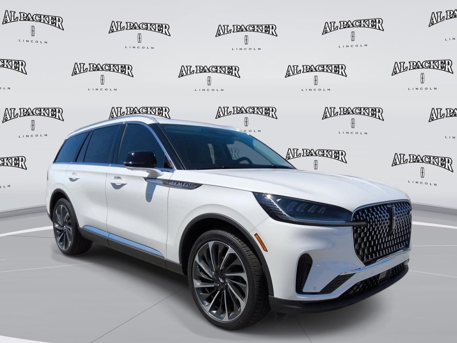 New 2026 Lincoln Aviator Reserve RWD image 6