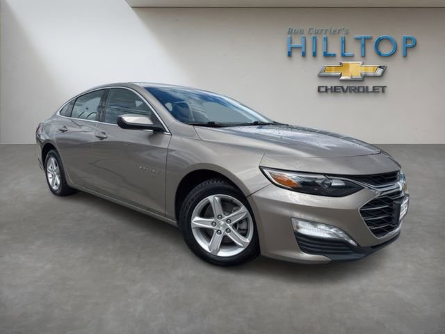Used 2022 Chevrolet Malibu LT FWD image 1