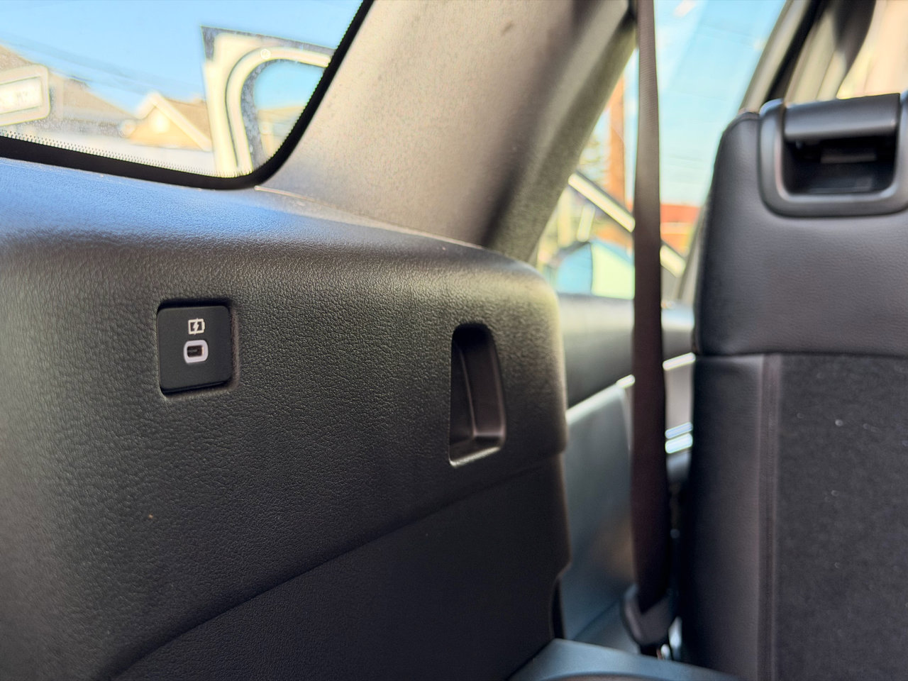 Used 2024 MAZDA CX-90 Plug-In Hybrid w/ Preferred image 23