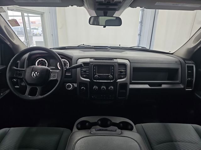 Used 2017 RAM 2500 Tradesman w/ Chrome Appearance Group image 12