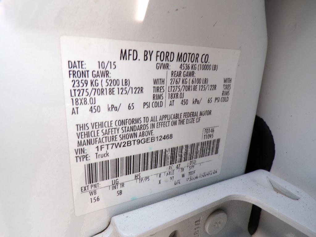 Used 2016 Ford F250 Lariat w/ Lariat Ultimate Package AWD/4WD image 33