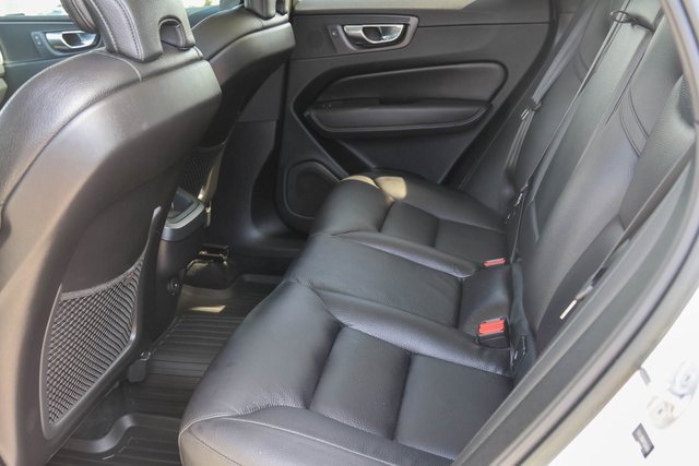 Used 2023 Volvo XC60 B5 Plus w/ Climate Package image 17