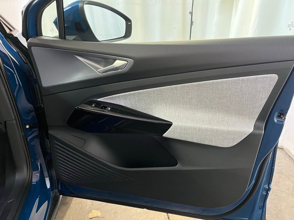 New 2026 Volkswagen ID.4 Pro image 11