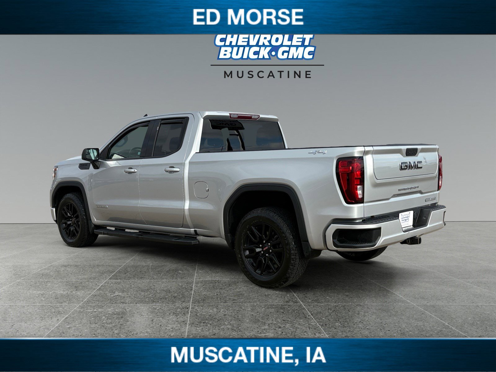 Used 2022 GMC Sierra 1500 Elevation w/ LPO, Elevation Black Package image 3