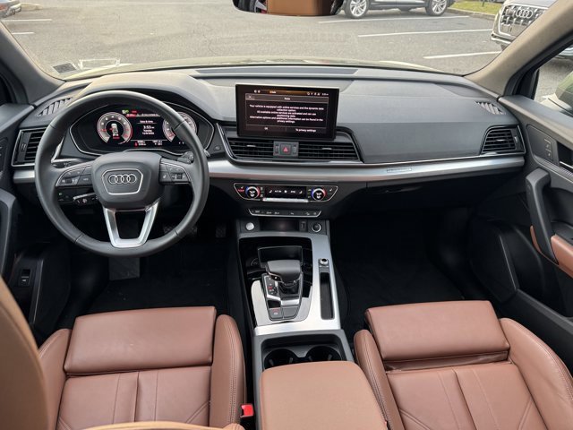 Certified 2025 Audi Q5 2.0T Premium w/ Convenience Plus Package image 10