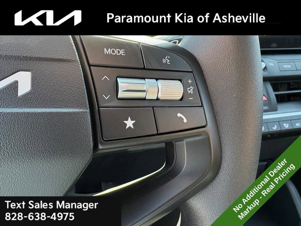 New 2026 Kia K4 FWD image 13
