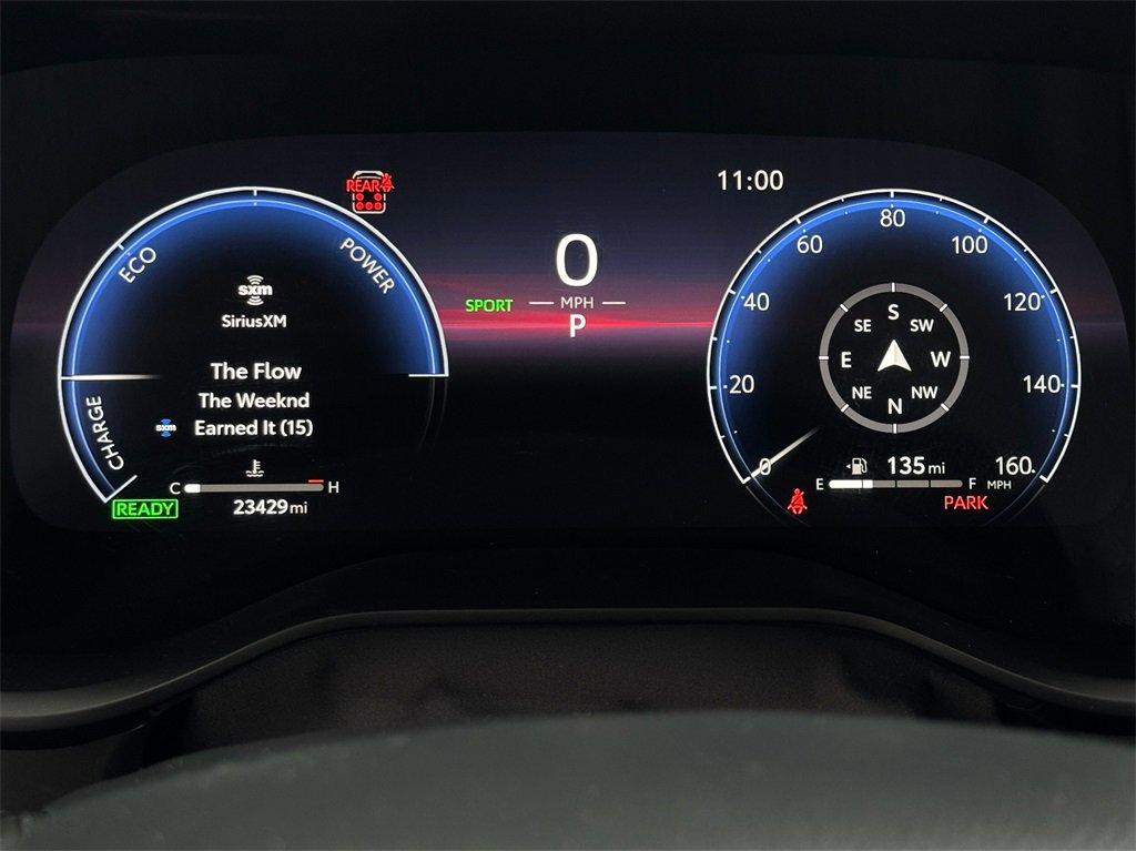 Certified 2025 Toyota Sienna Platinum image 15