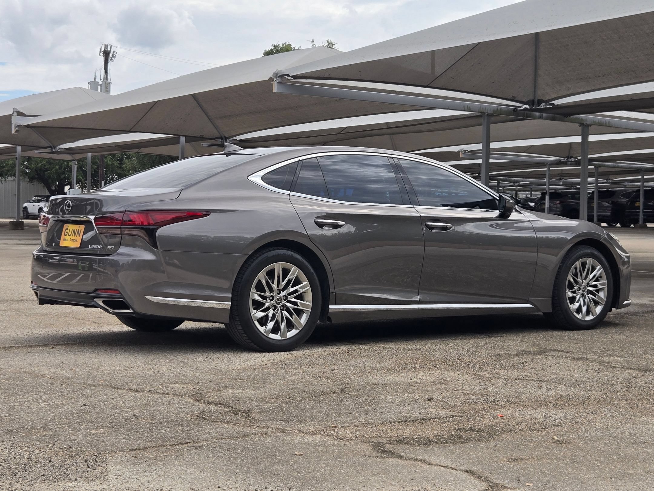 Used 2022 Lexus LS 500 AWD w/ Interior Upgrade Package image 3
