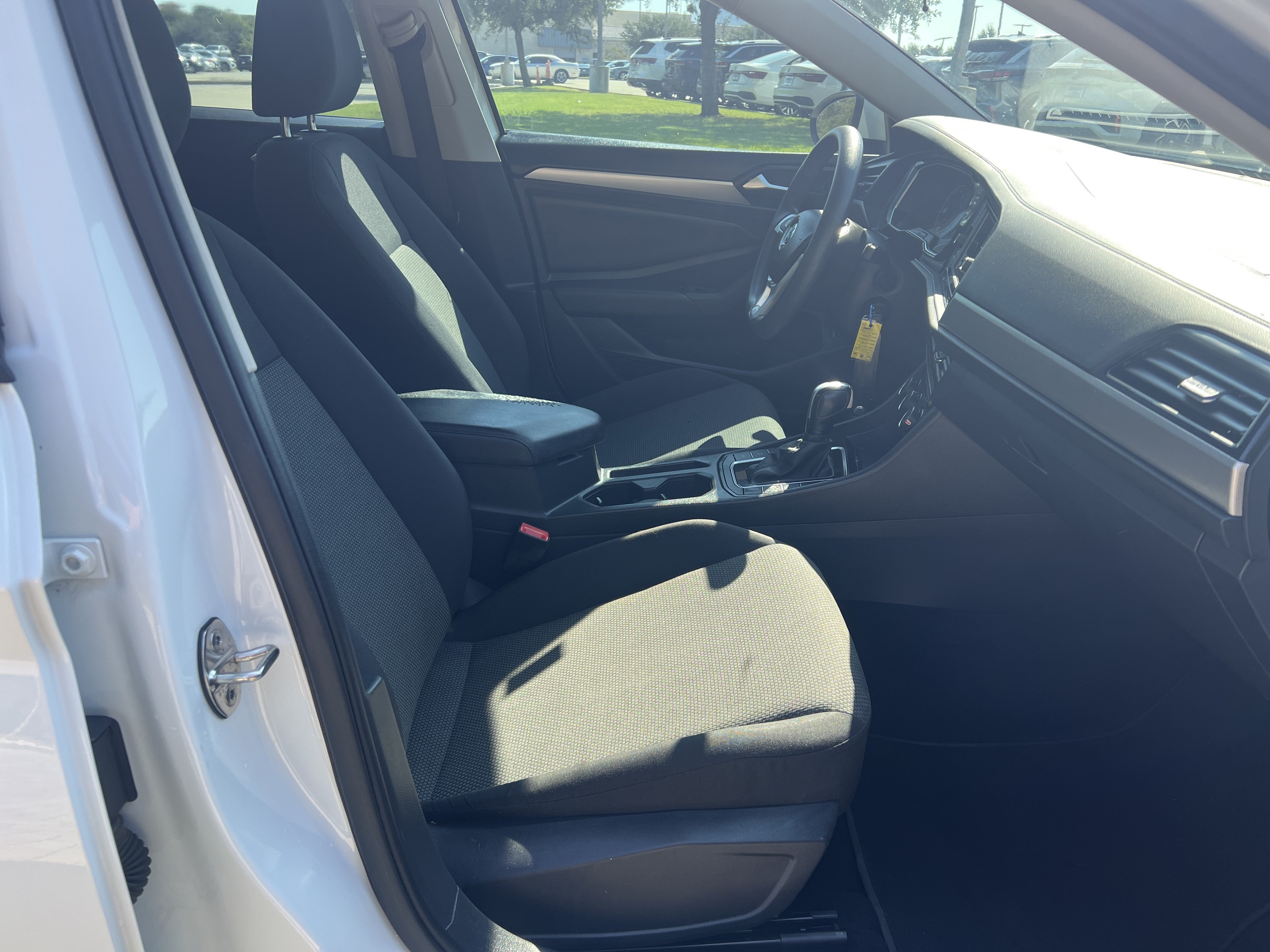 Used 2019 Volkswagen Jetta FWD image 26