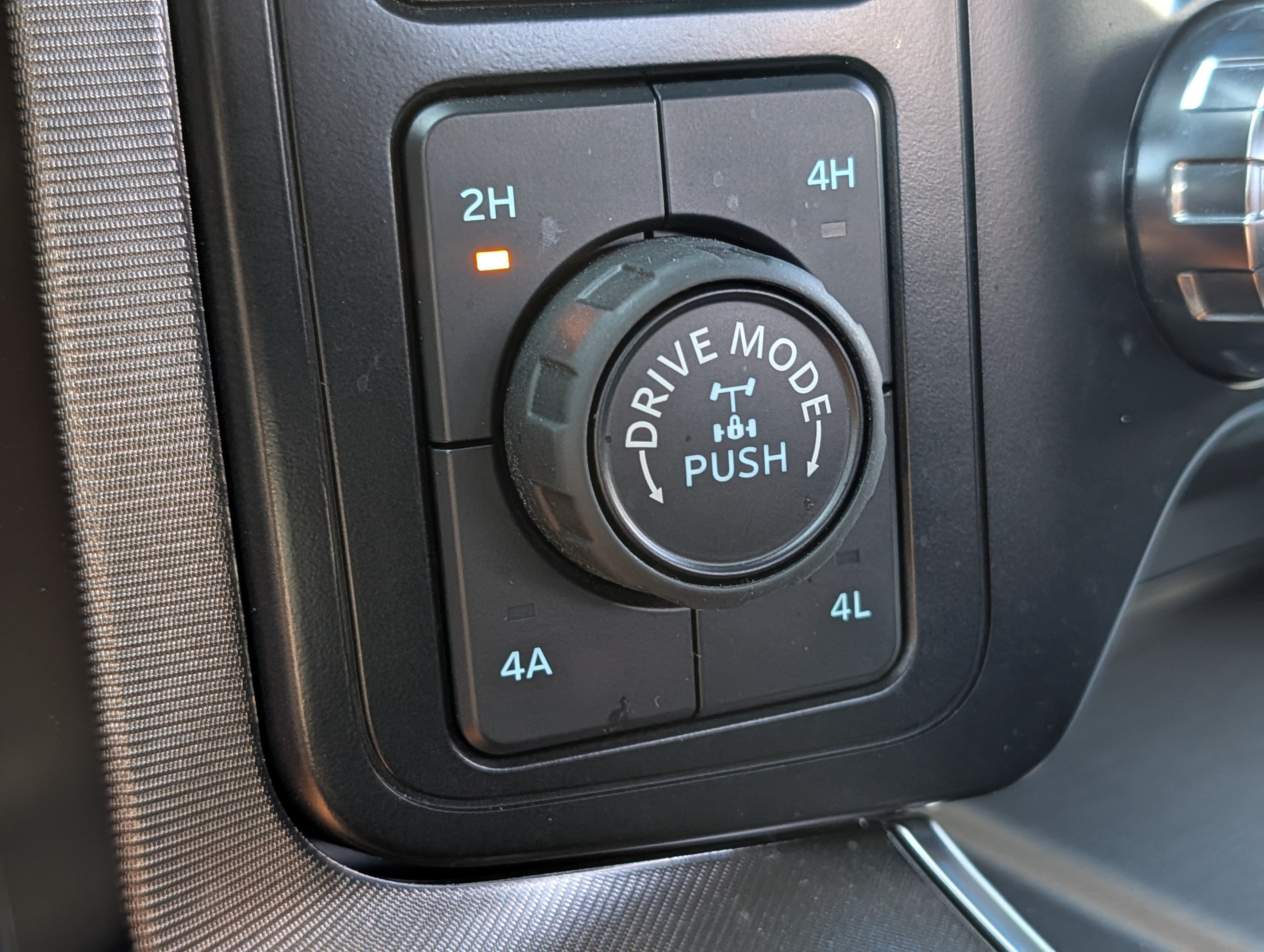 Used 2024 Ford F150 Platinum w/ FX4 Off-Road Package AWD/4WD image 58
