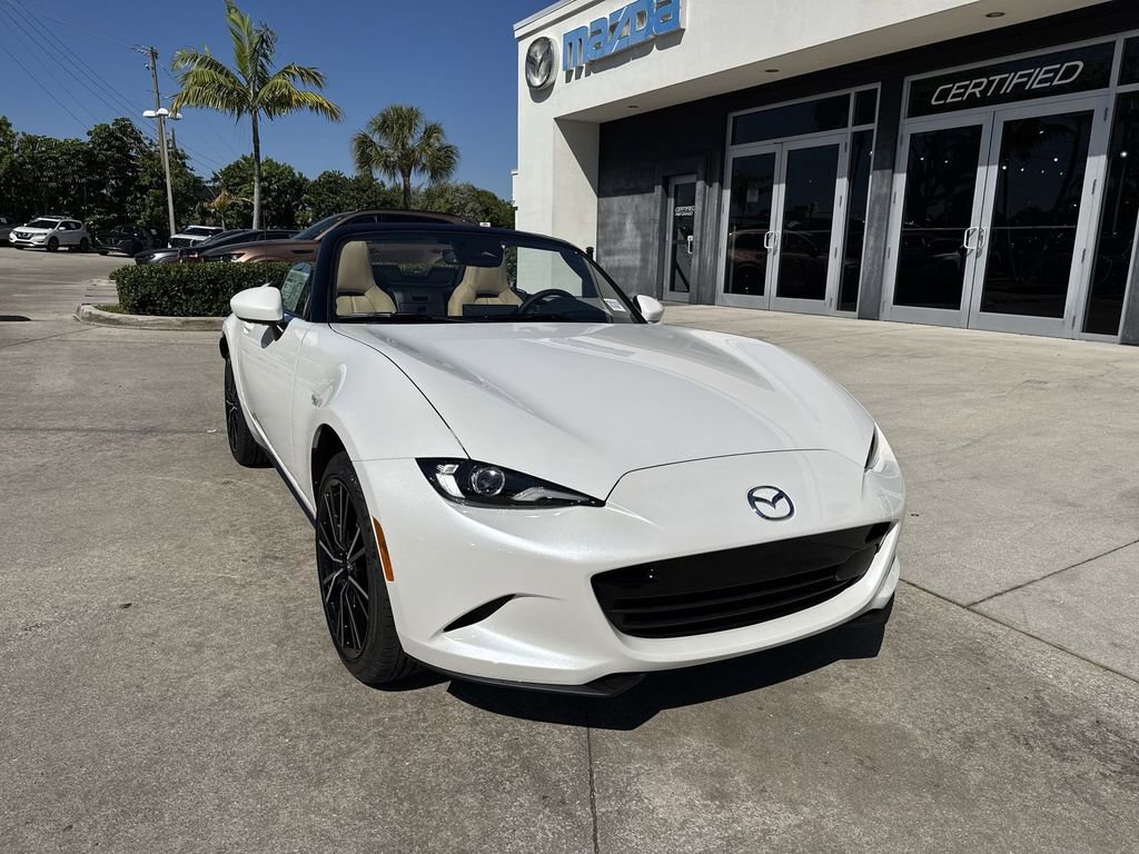 New 2026 MAZDA MX-5 Miata Grand Touring image 7