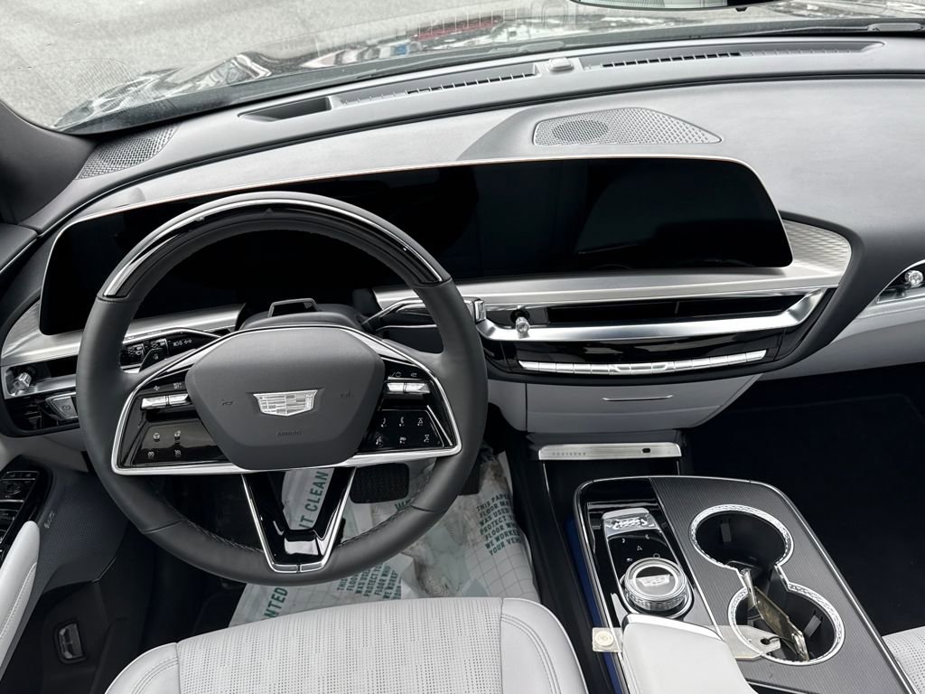 New 2026 Cadillac Lyriq Premium Luxury image 18