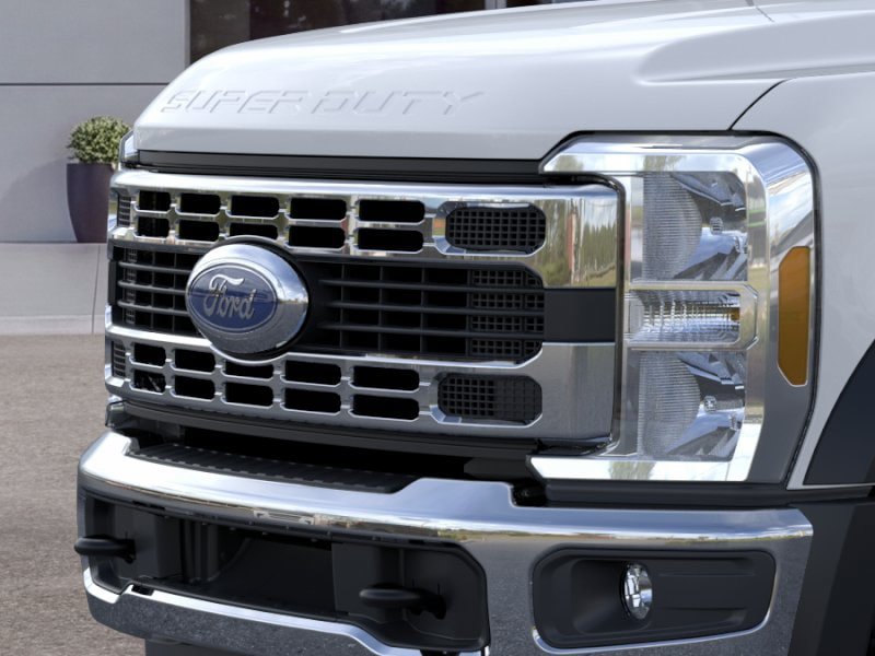 New 2026 Ford F550 4x4 Regular Cab Super Duty image 32