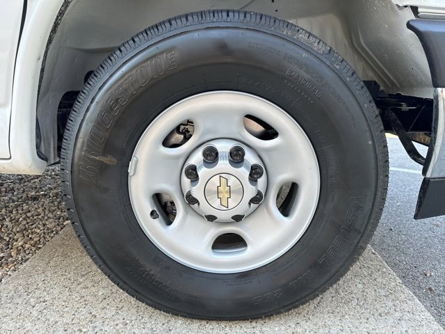 New 2024 Chevrolet Express 3500 w/ Power Convenience Package image 24
