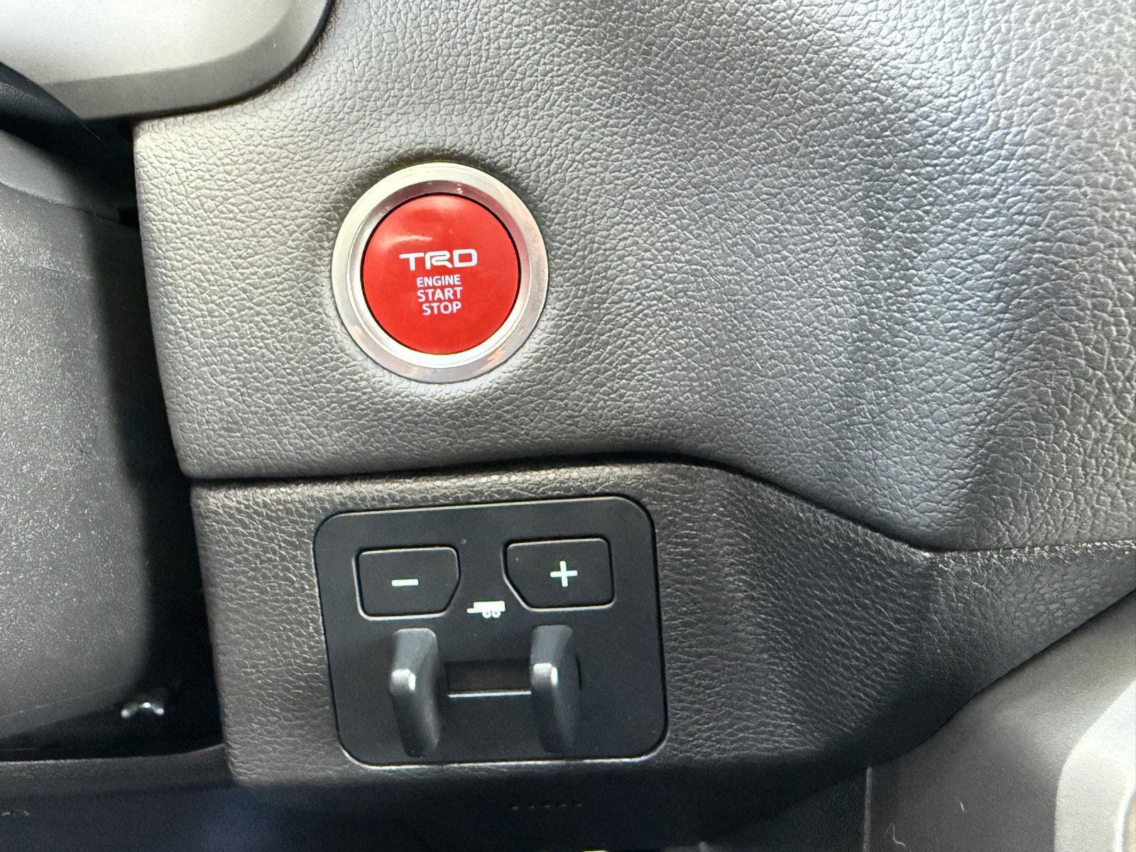 Used 2023 Toyota Tundra Limited w/ TRD Off-Road Package AWD/4WD image 28
