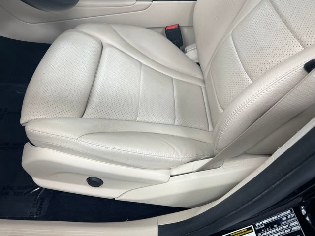 Used 2021 Mercedes-Benz GLC 300 4MATIC image 14