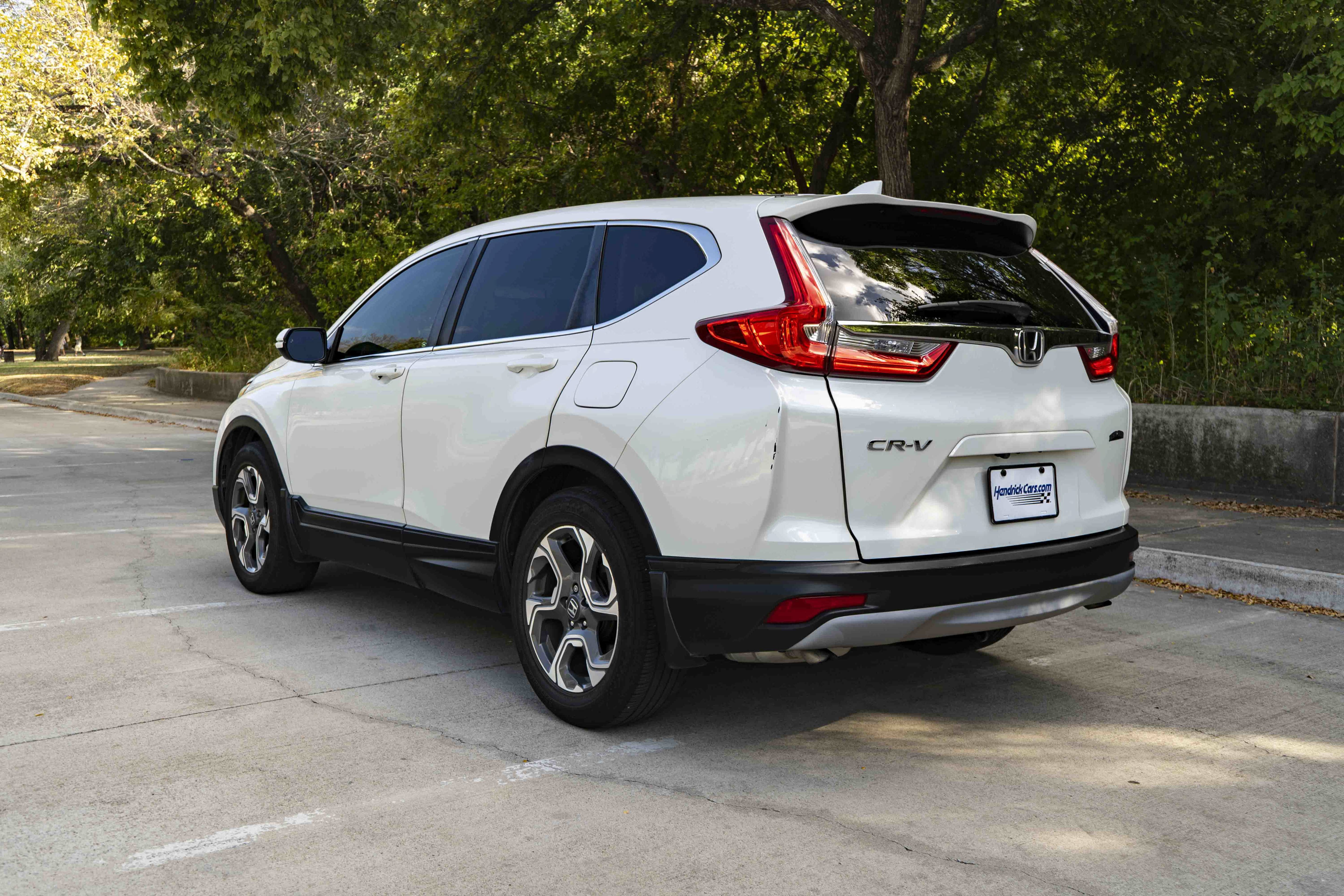 Used 2017 Honda CR-V EX image 7