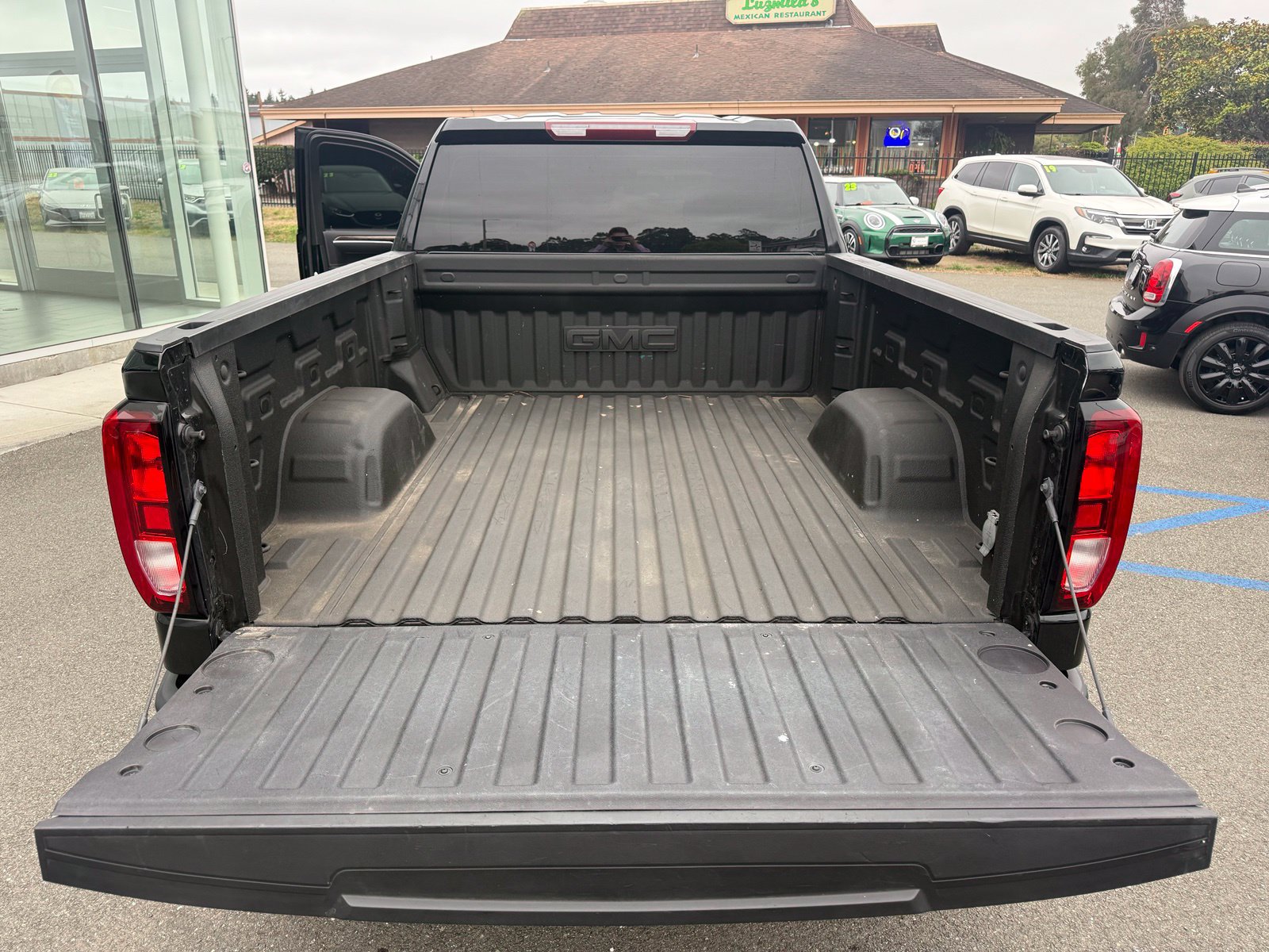 Used 2024 GMC Sierra 1500 Elevation AWD/4WD image 27