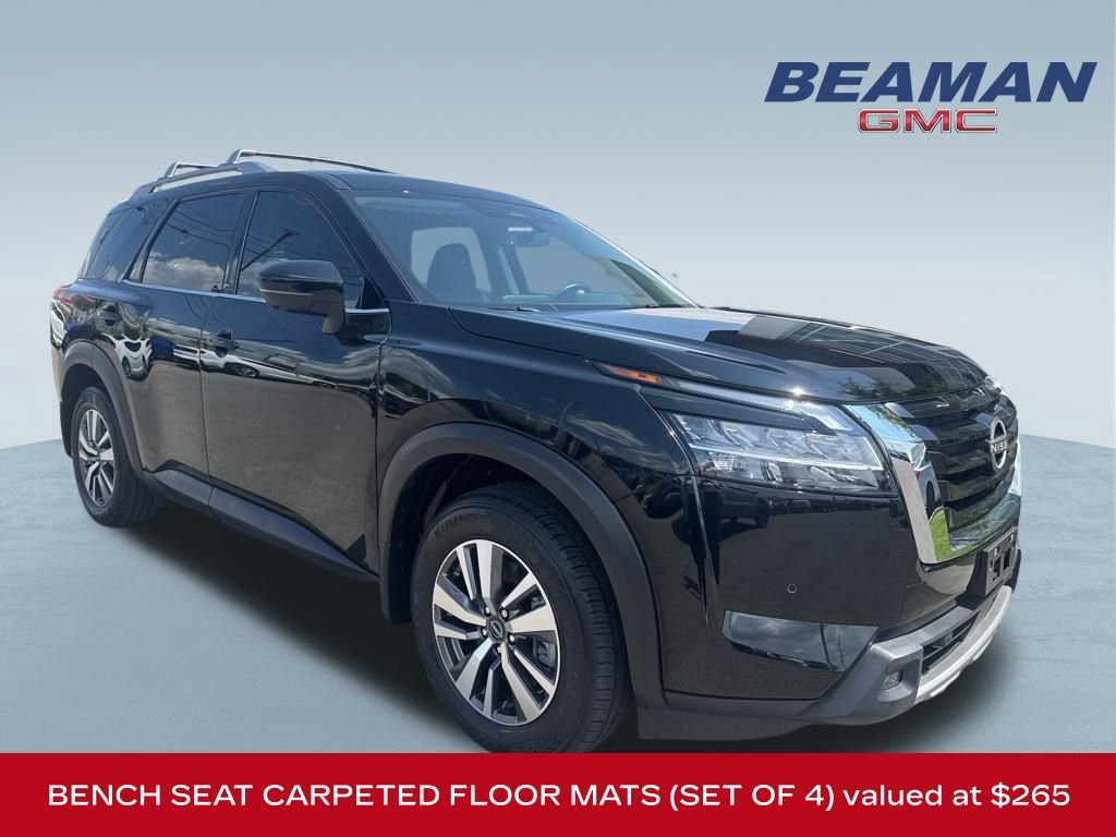 Used 2023 Nissan Pathfinder SL