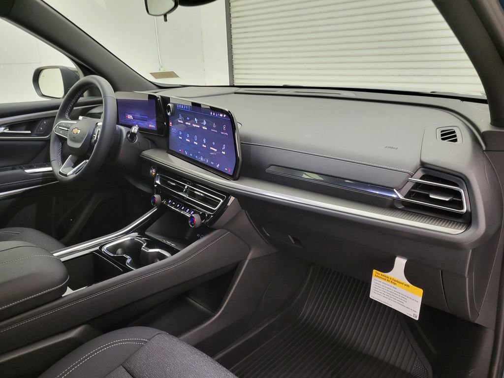 New 2026 Chevrolet Traverse LT w/ LPO, Floor Liner Package image 34