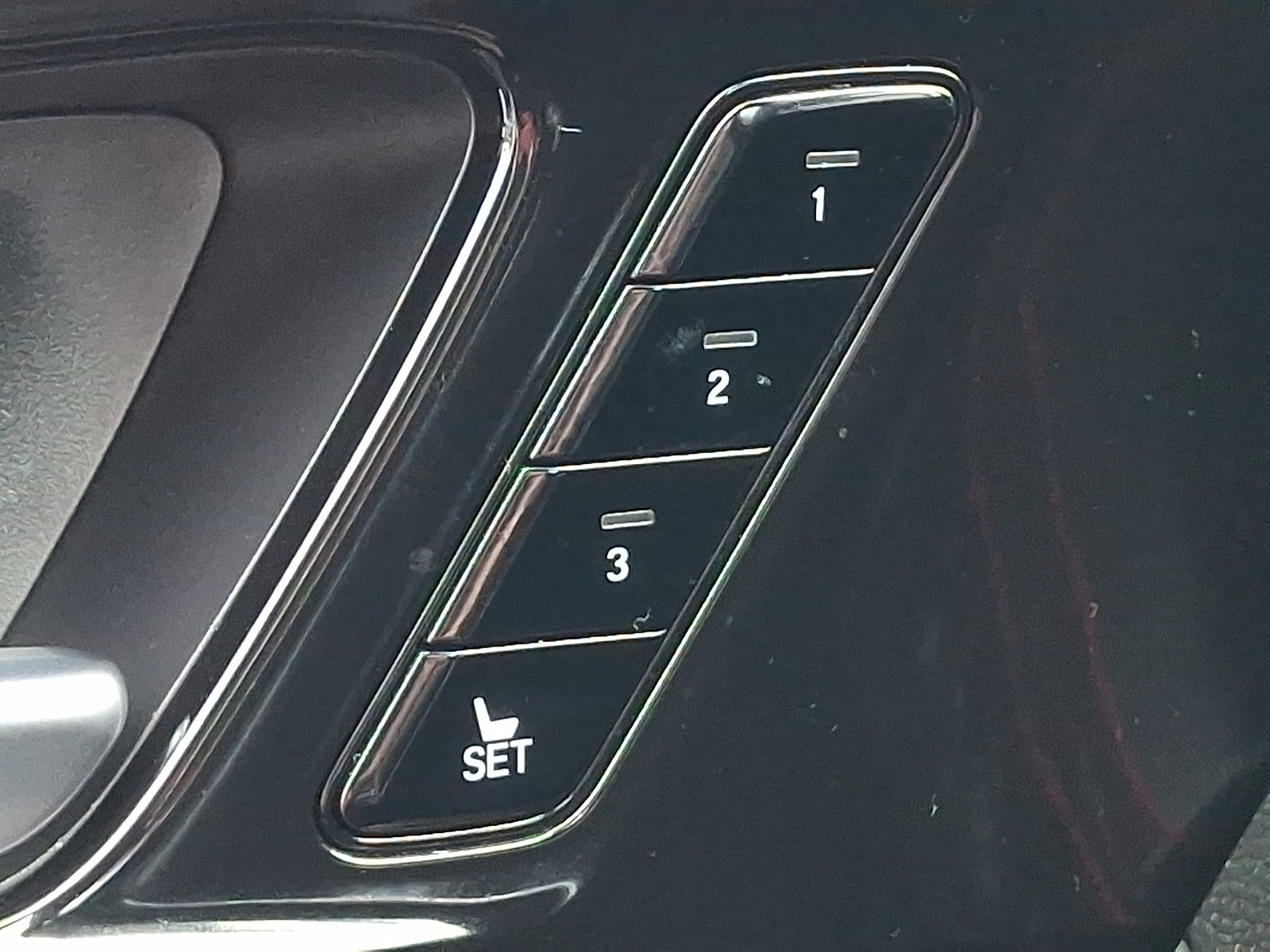 Used 2025 Acura MDX A-Spec AWD/4WD image 29