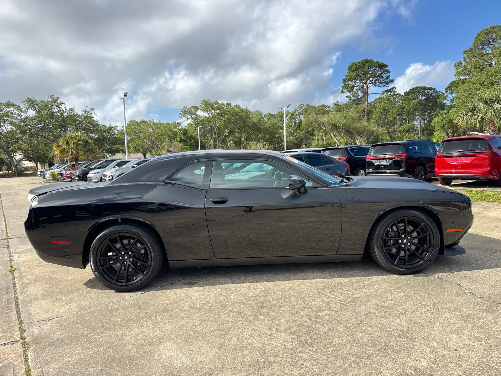 Certified 2023 Dodge Challenger R/T Scat Pack w/ T/A Package image 2