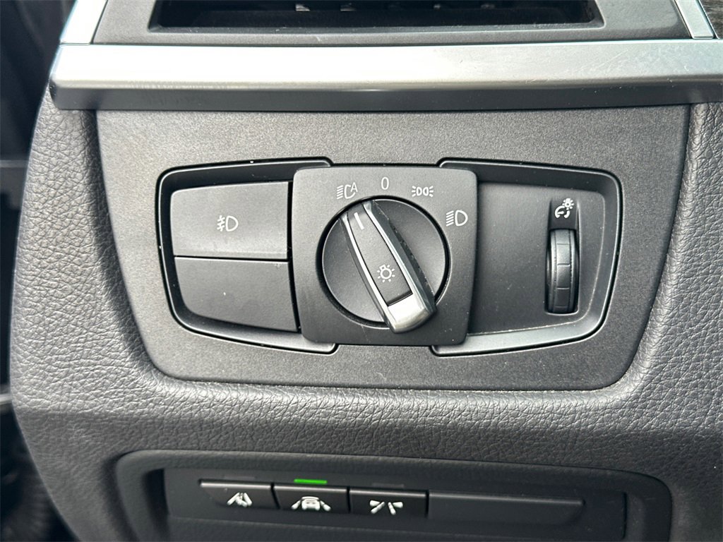 Used 2020 BMW 430i Convertible w/ Convenience Package image 31