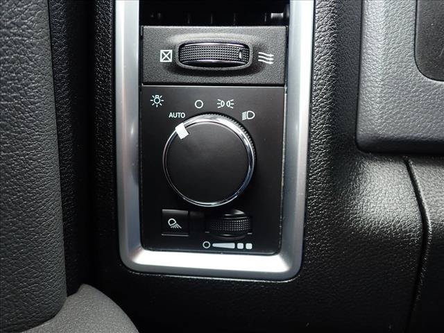 Used 2014 RAM 2500 SLT AWD/4WD image 18