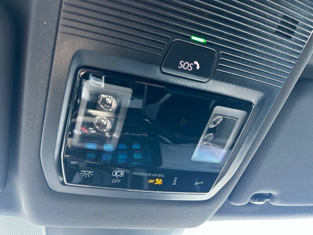 New 2026 Volkswagen Atlas Cross Sport SE FWD image 39