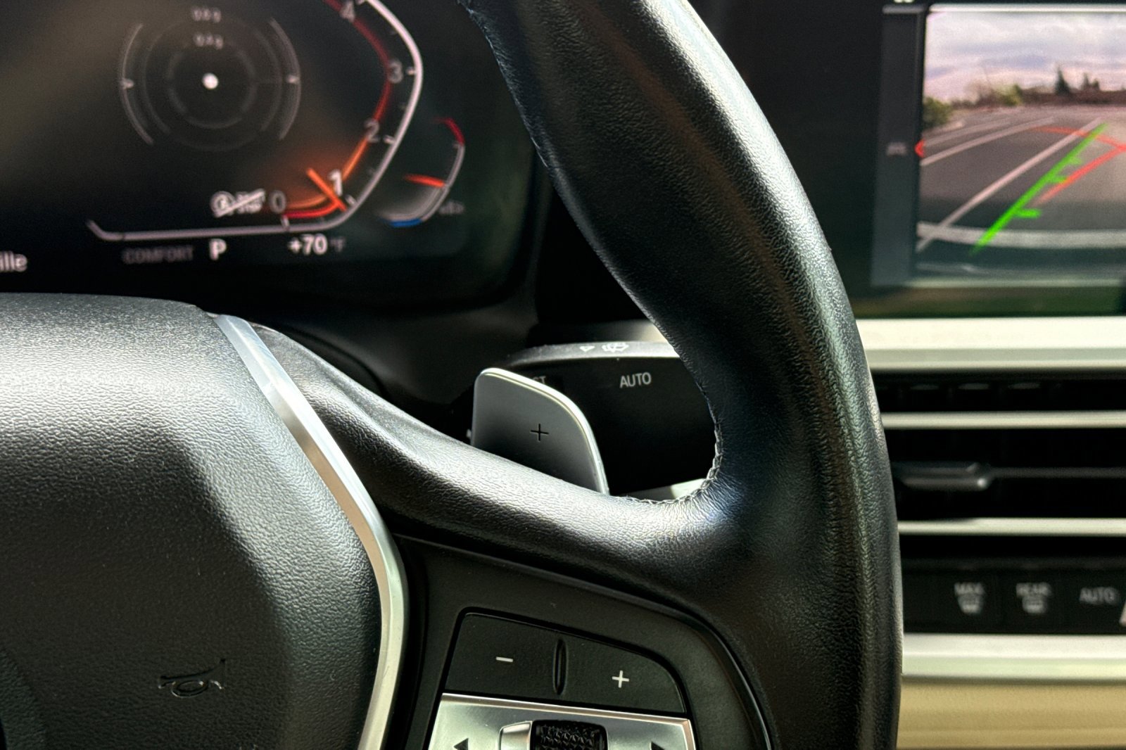 Used 2019 BMW 330i Sedan w/ Driving Assistance Package image 33