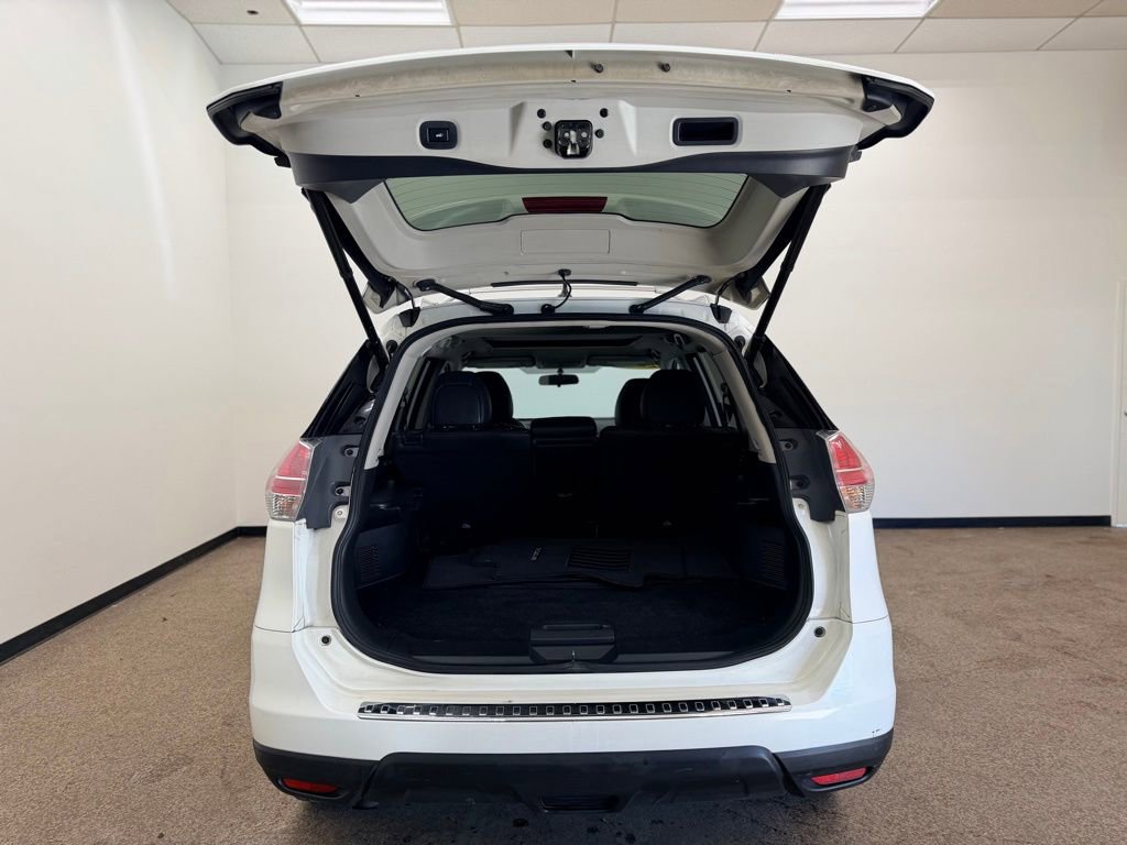 Used 2014 Nissan Rogue SL w/ SL Premium Package image 5