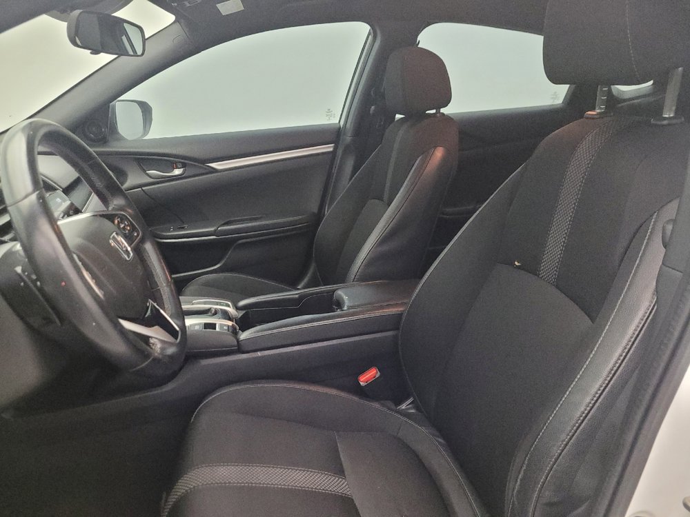 Used 2020 Honda Civic Sport image 17