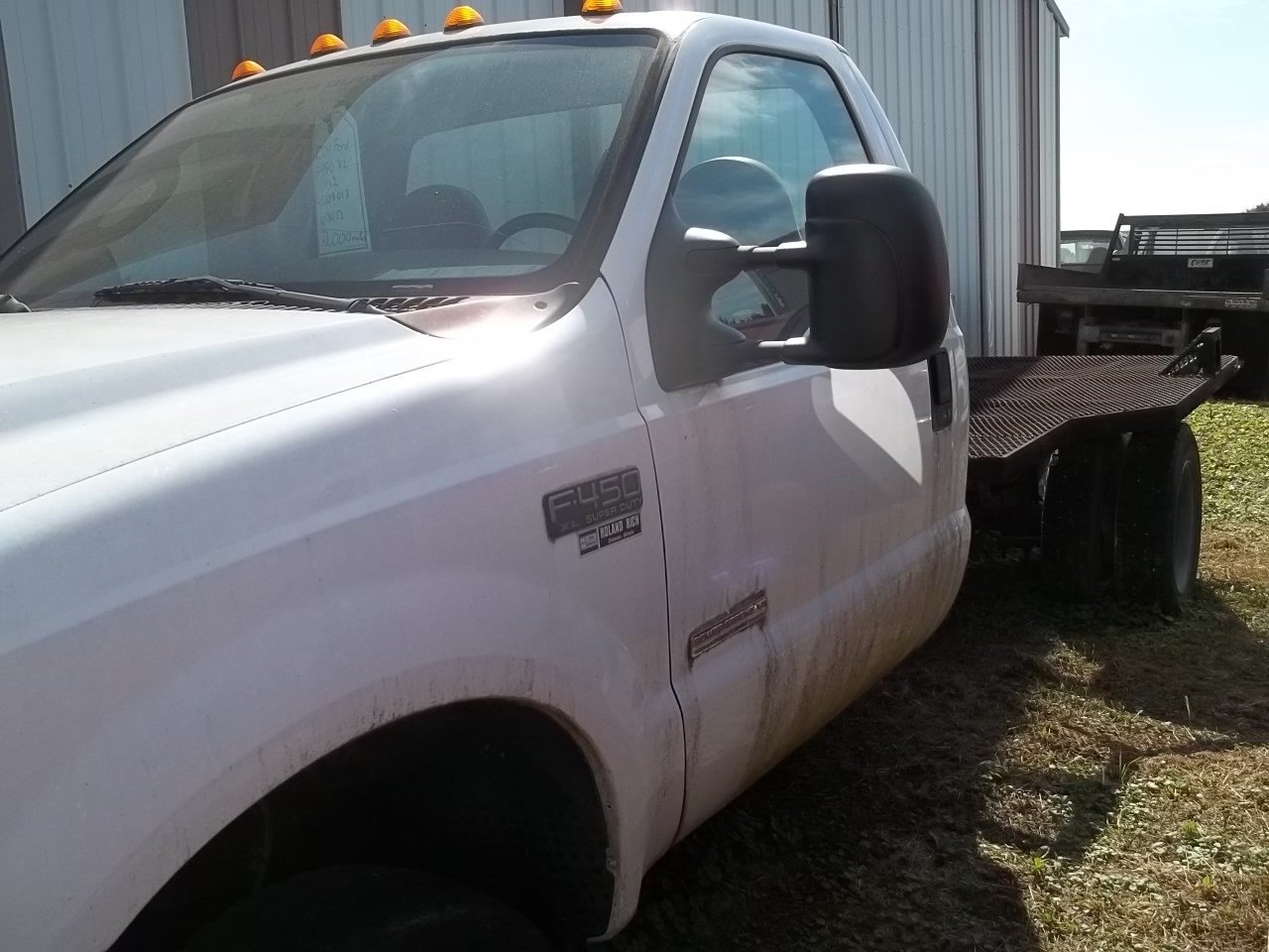 Used 2004 Ford F450 XL RWD image 2