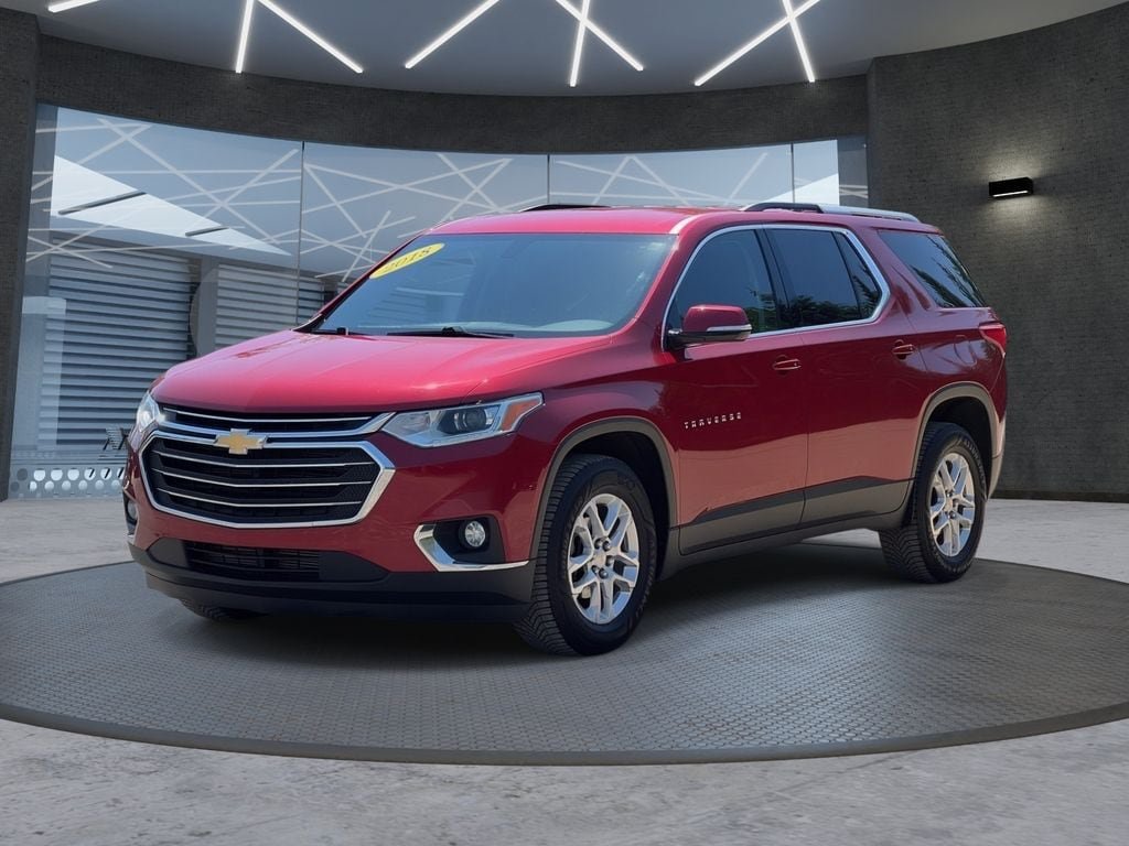Used 2018 Chevrolet Traverse LT AWD/4WD image 2