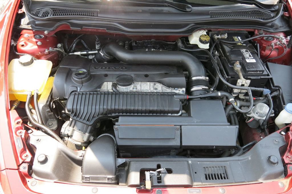 Used 2011 Volvo C70 T5 image 31